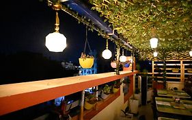 Hotel Buddha International